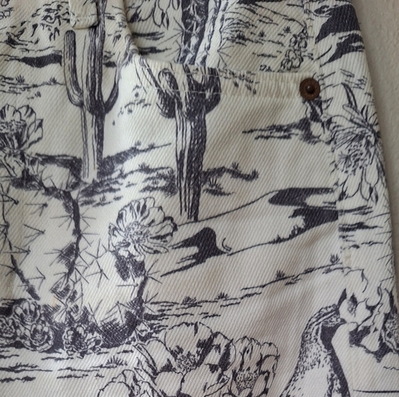 Reformation Oasis High Rise Straight Button/Fly Desert Jeans Womens Size 23 - Picture 5 of 9